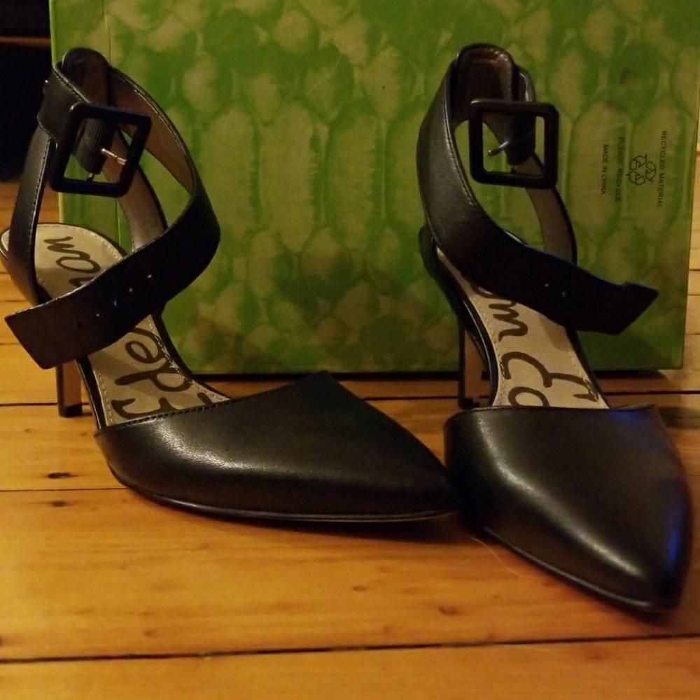 Okala , Black Lea